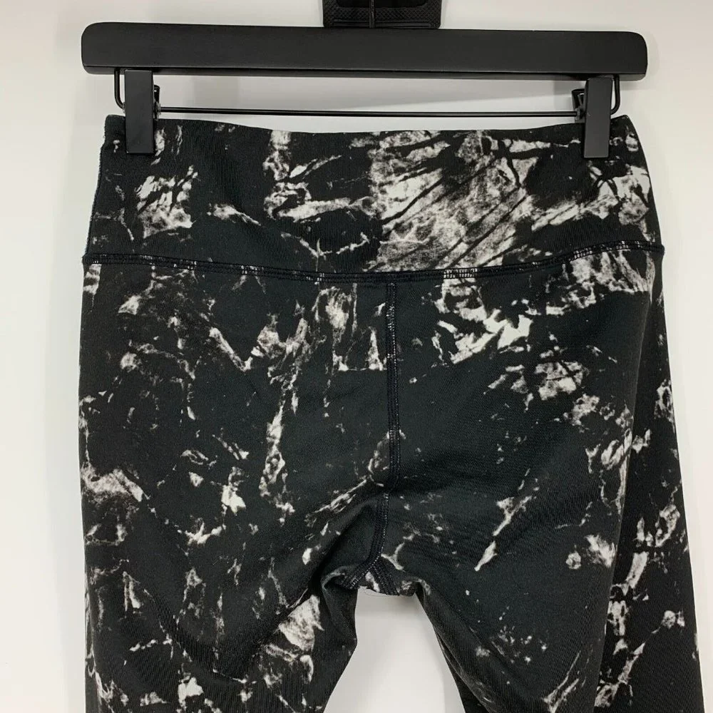 ALO Leggings Black White Marbled Tie Dye Mid Rise Full Length_7